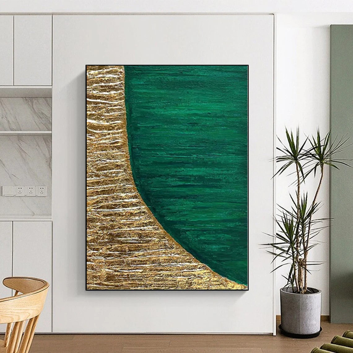 Hand-Painted Green and Gold Abstract Textured Shape Painting For Sale HS048