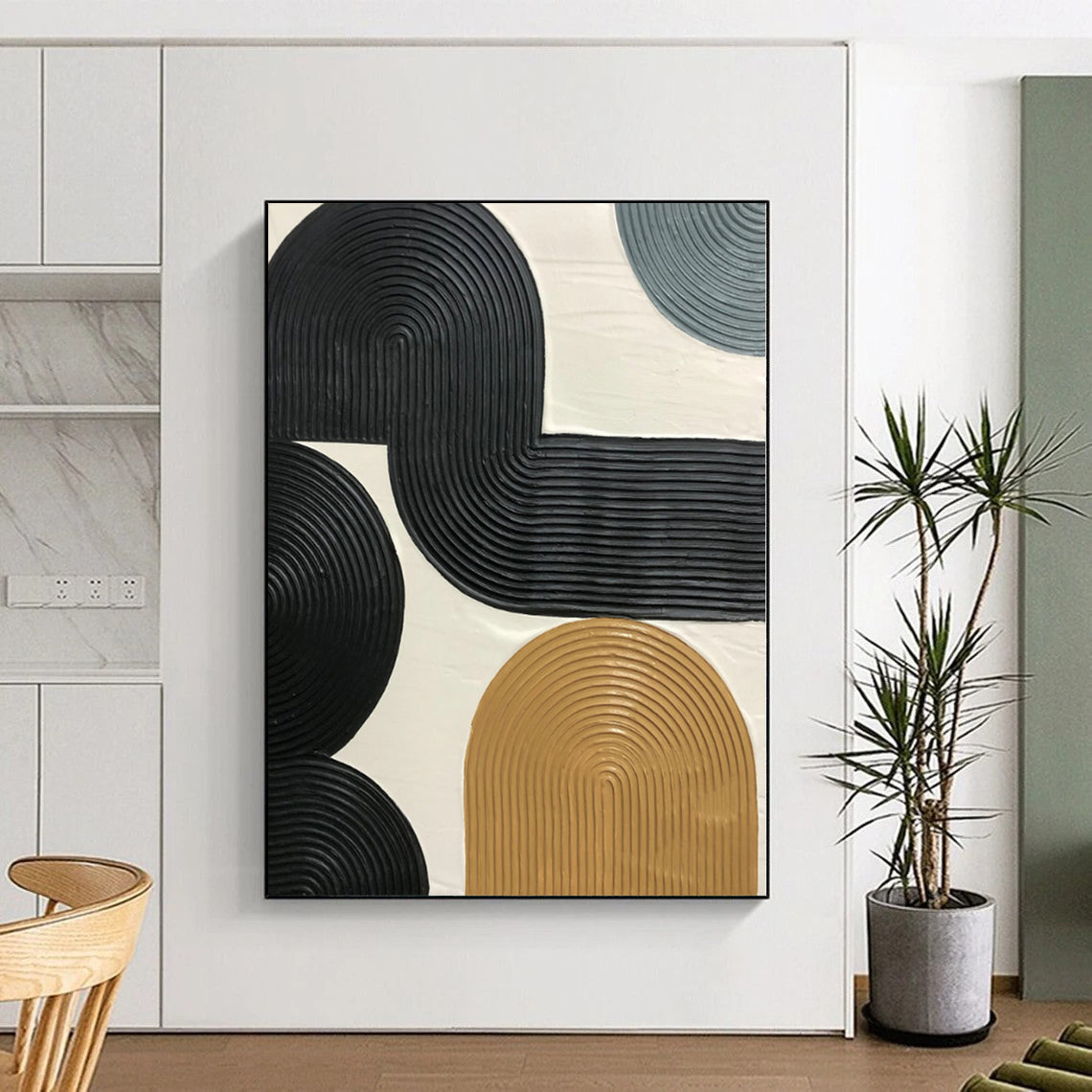 Hand-Painted Black, Beige, and Gray Abstract Curved Line Textured Painting For Sale HS038